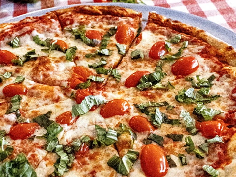 Margarita pizza with fresh mozzarella and basil at Di Papa's